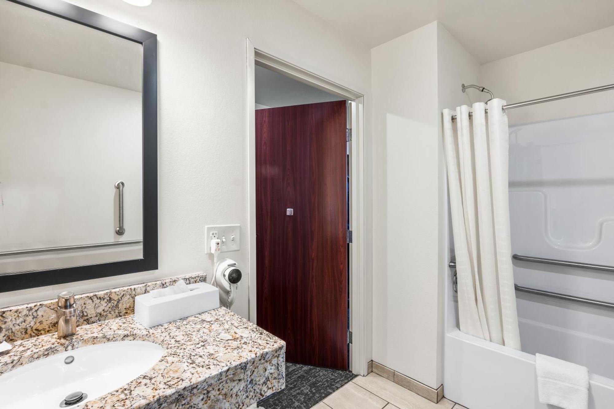 Cobblestone Hotel & Suites - Denmark Eksteriør billede